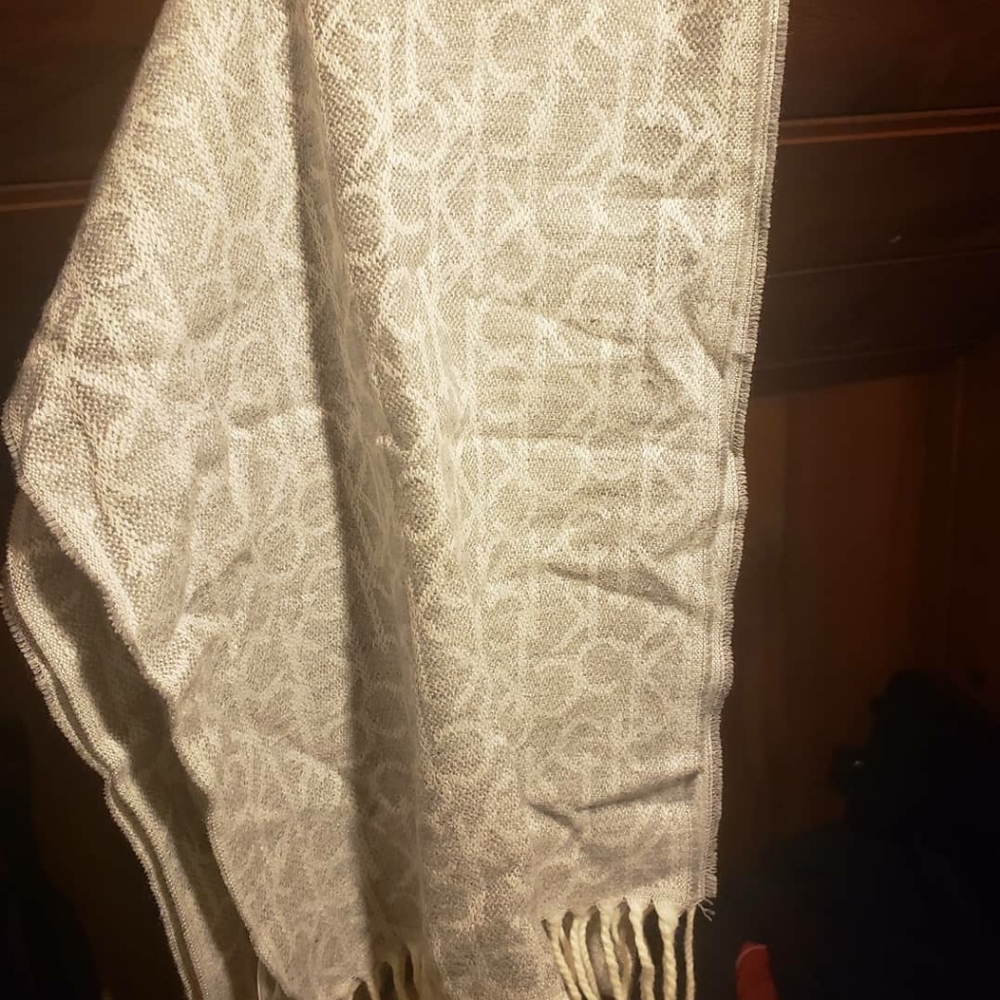 Calvin Klein scarf